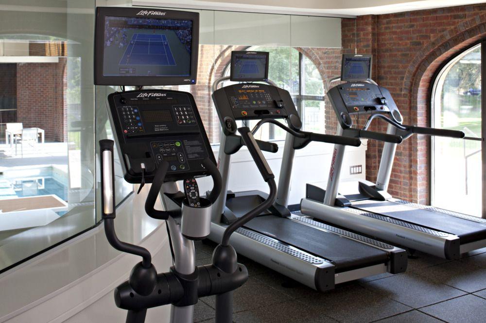 Hotel Delta By Marriott Bessborough 4*