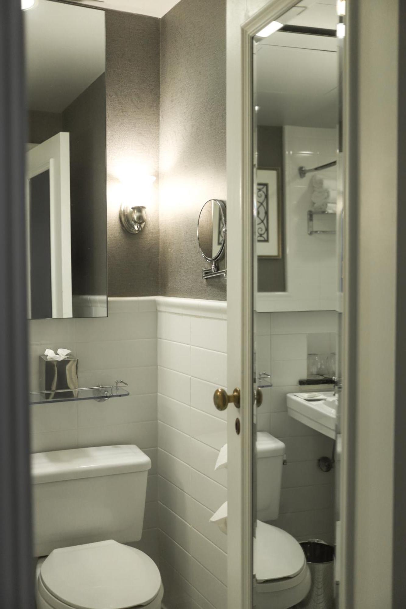 Delta By Marriott Bessborough 4*