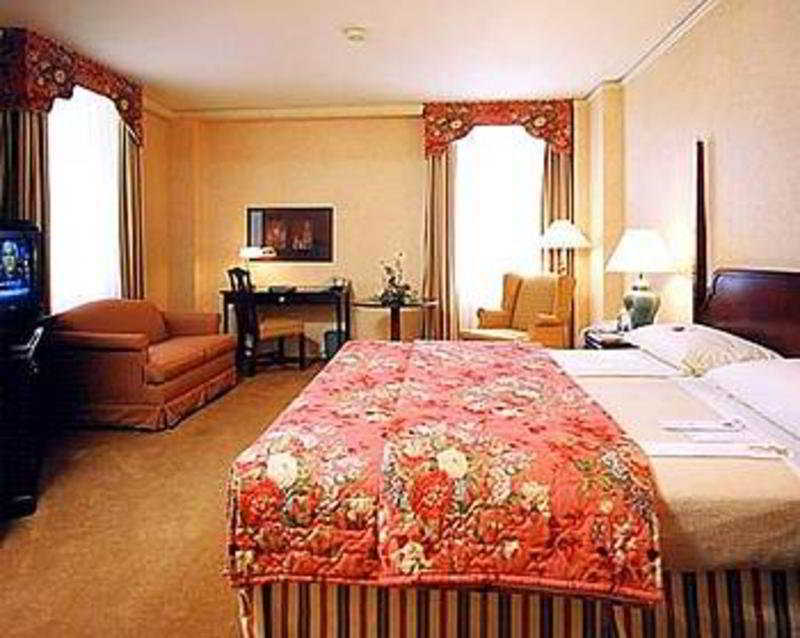 Hotel Delta By Marriott Bessborough 4*